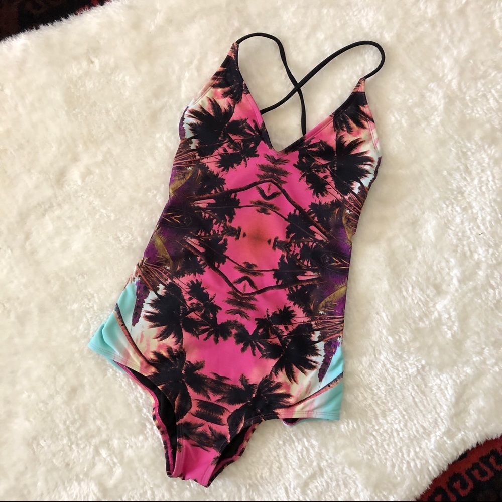 Roxy Palm Kaleidoscope print strappy one-piece, Sm